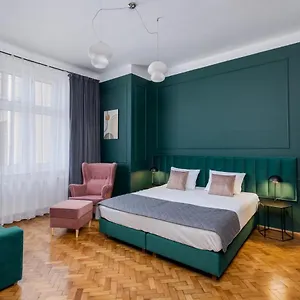 Wawel Boutique - Old Town Aparthotel